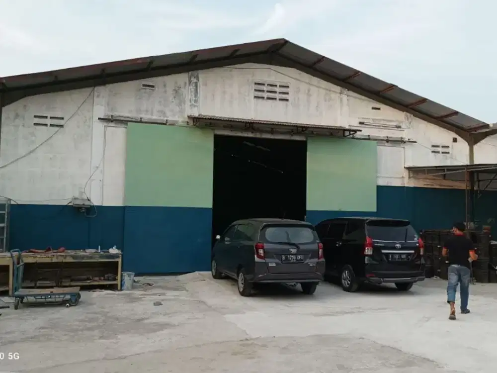 Dijual Gudang Karang Satria Bekasi Luas tanah 2740 m Akses Kontainer Siap Pakai