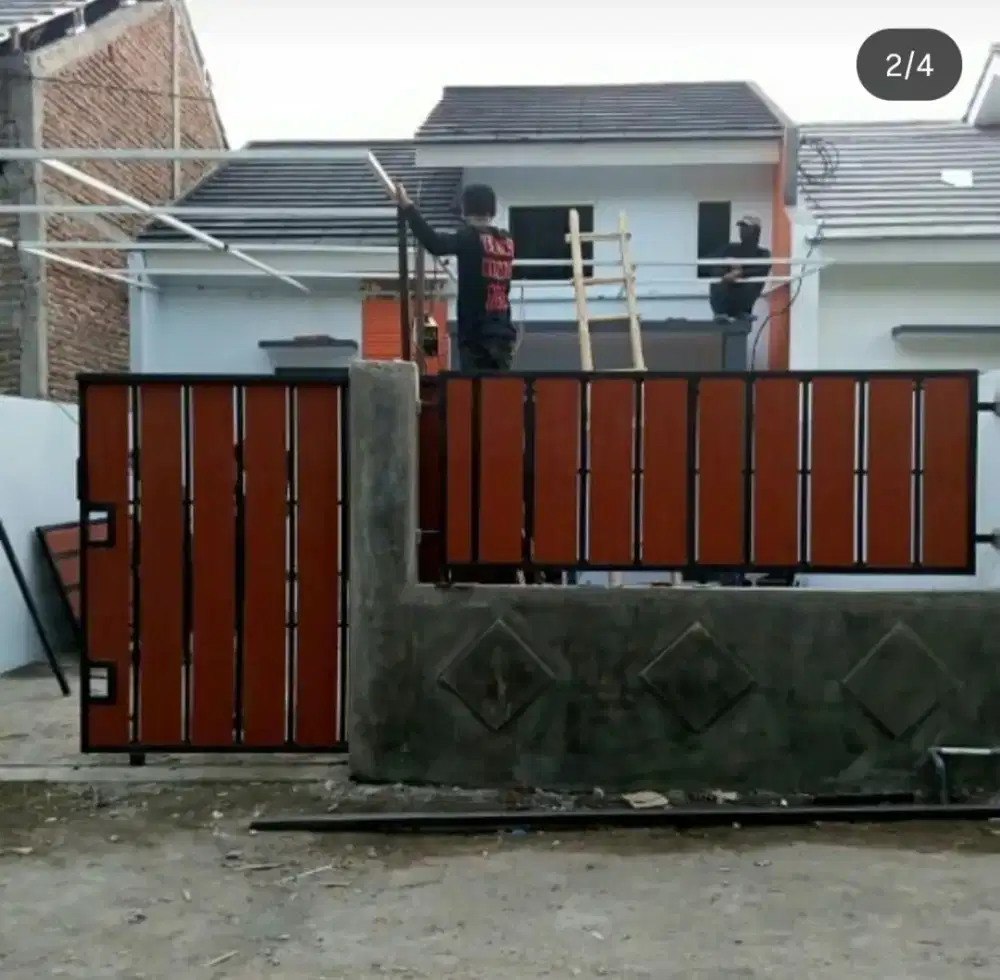DIJUAL RUMAH GARASI LUAS DEKAT SMP34