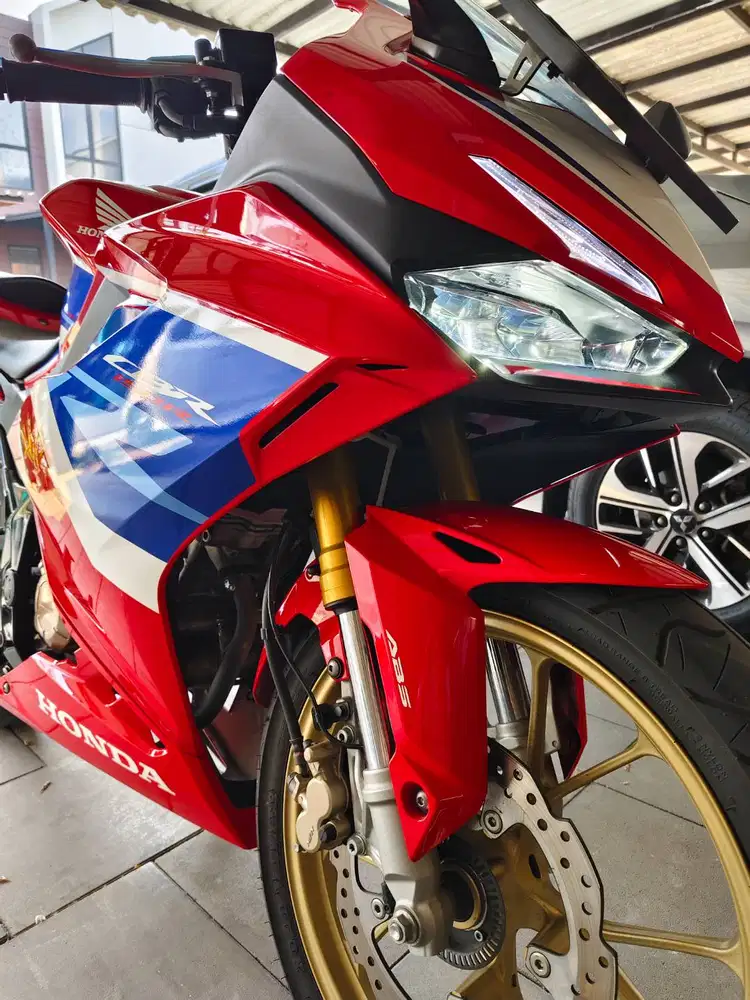 Honda CBR 150 ABS Tricolor K45R