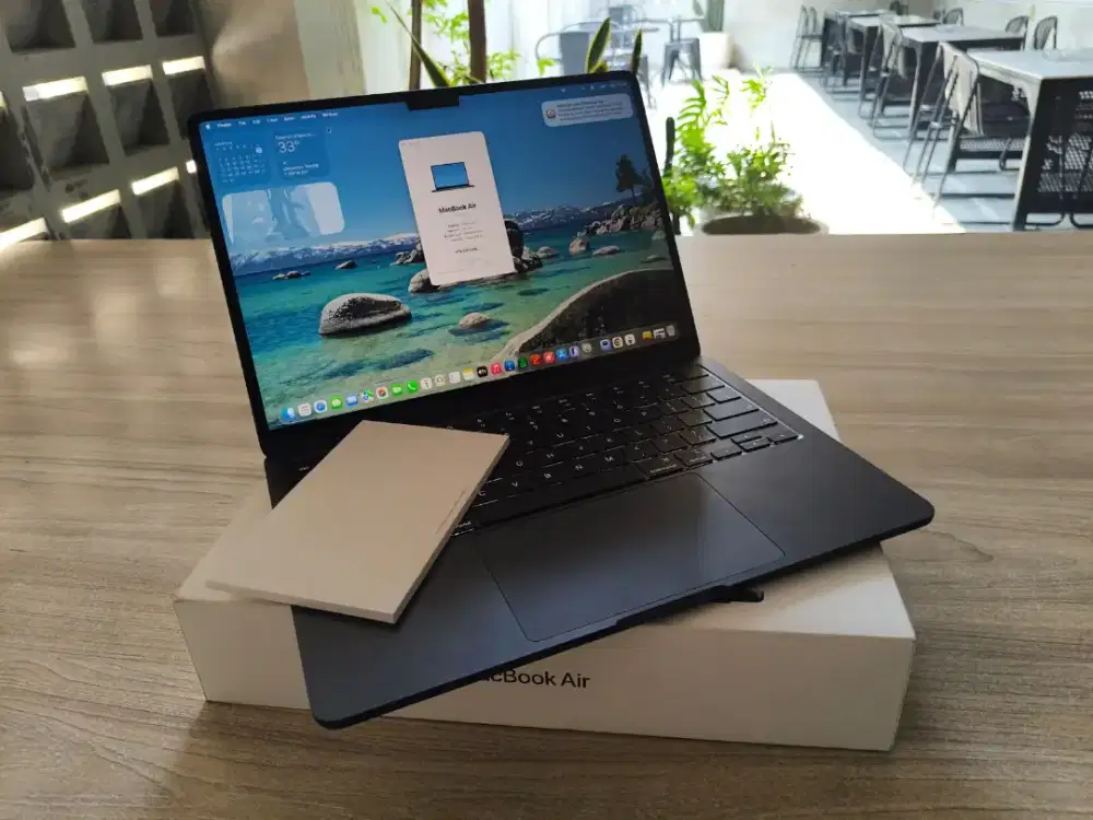MacBook Air M5 Tahun 2026 Ram 16Gb Ssd 512Gb Fullset Mulus Like New