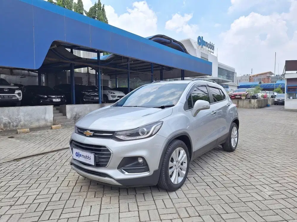 TDP 1 JUTA Chevrolet Trax 1.4 Turbo LTZ Bensin-AT 2017 Silver CTZEB