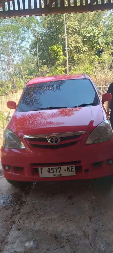 Toyota Avanza 2010 Bensin
