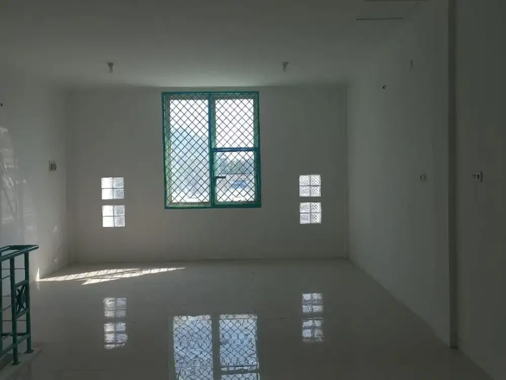 Disewakan Ruko Baru 5X10 Sentra Onderdil Harapan Indah