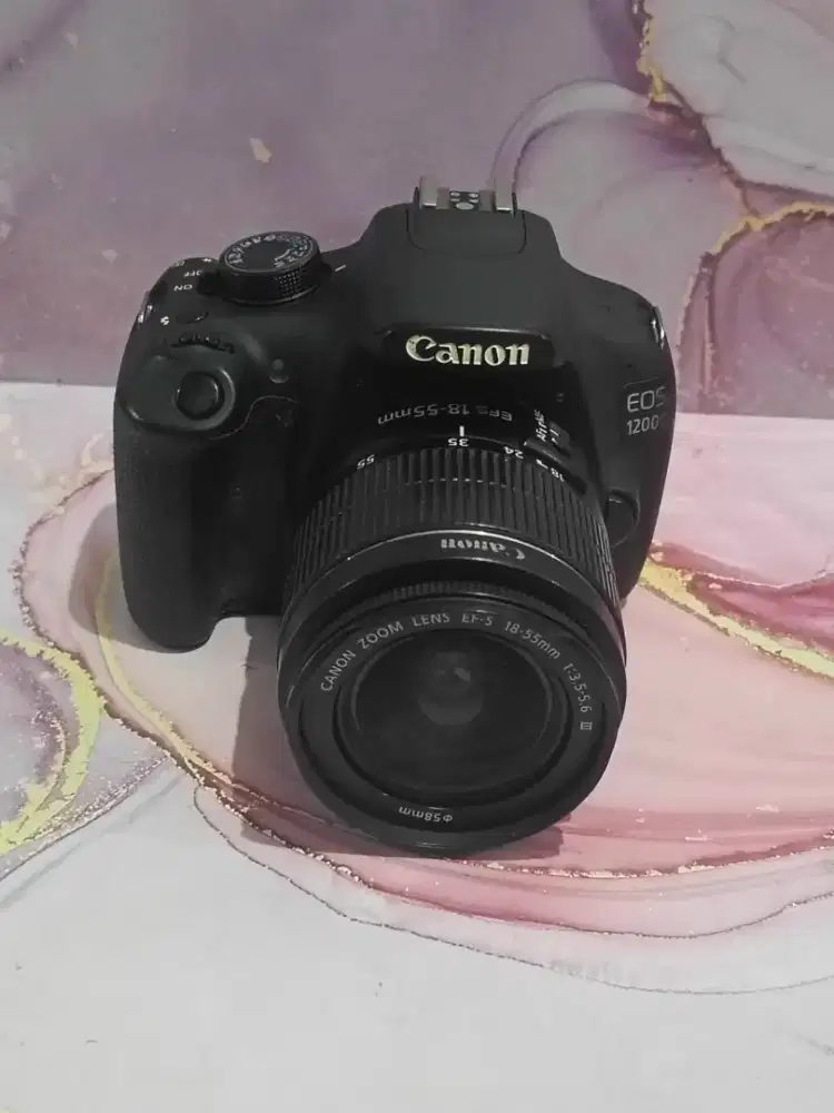 Kamera Canon eos 1200D 18-55mm