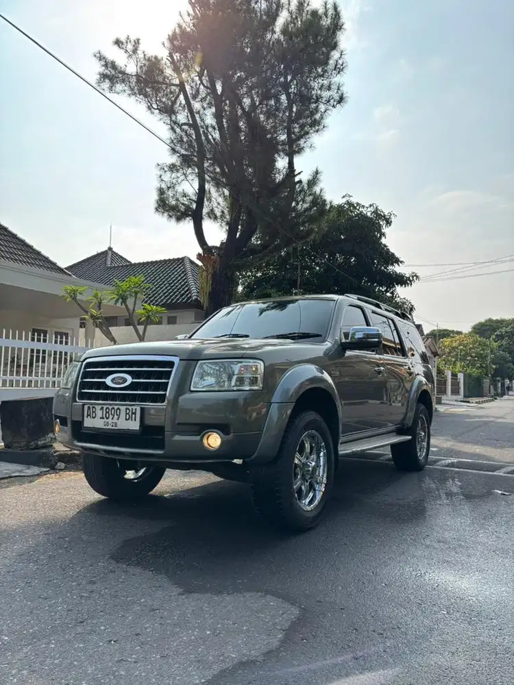 Ford Everest XLT Tdci matic th2007 plat AB pajak Baru