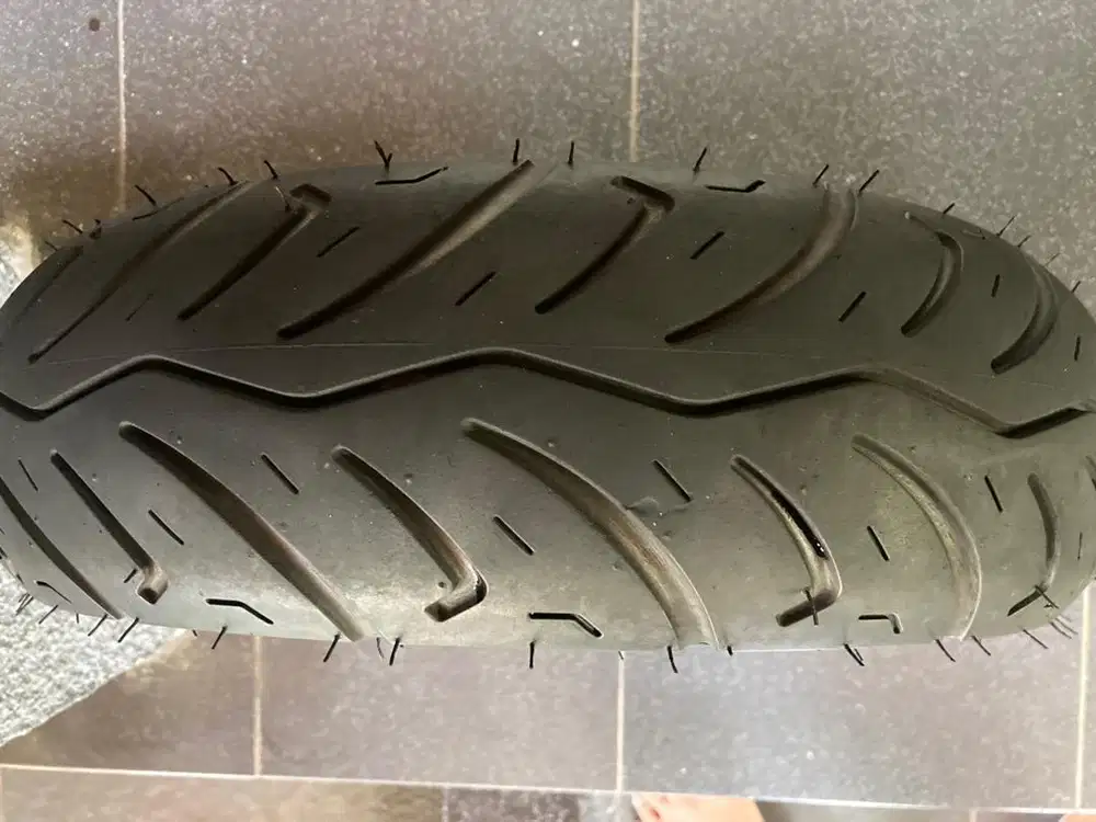Dijual Ban R12 110/70-R12 dan 120/70-R12 MAXXIS