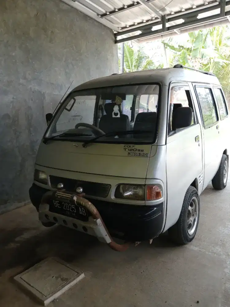 Mitsubishi colt 120ss 1995 jual 18000