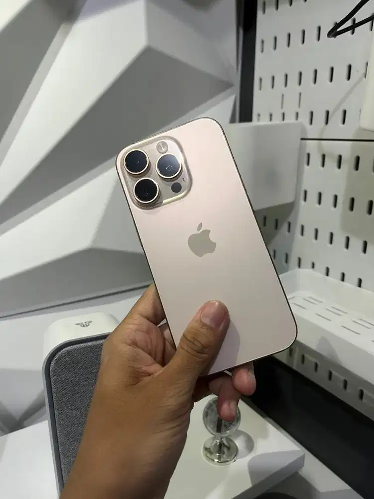 Iphone 16 pro 256 All Operator
