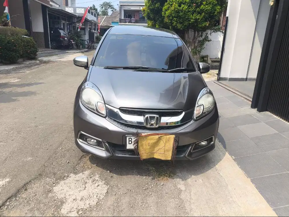 Honda Mobilio 2016 E CVT AT 1.5 Automatic / Ganjil