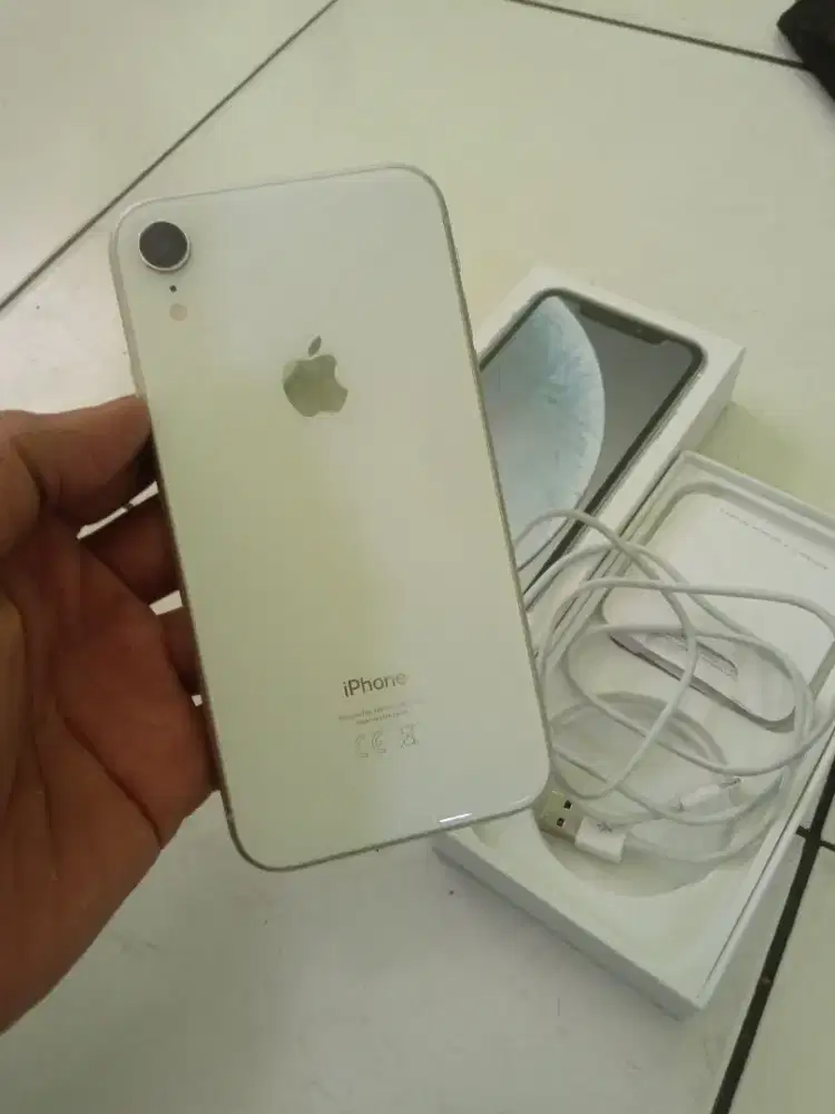 IPHONE XR 64 WIFI ONLY siap pake saja