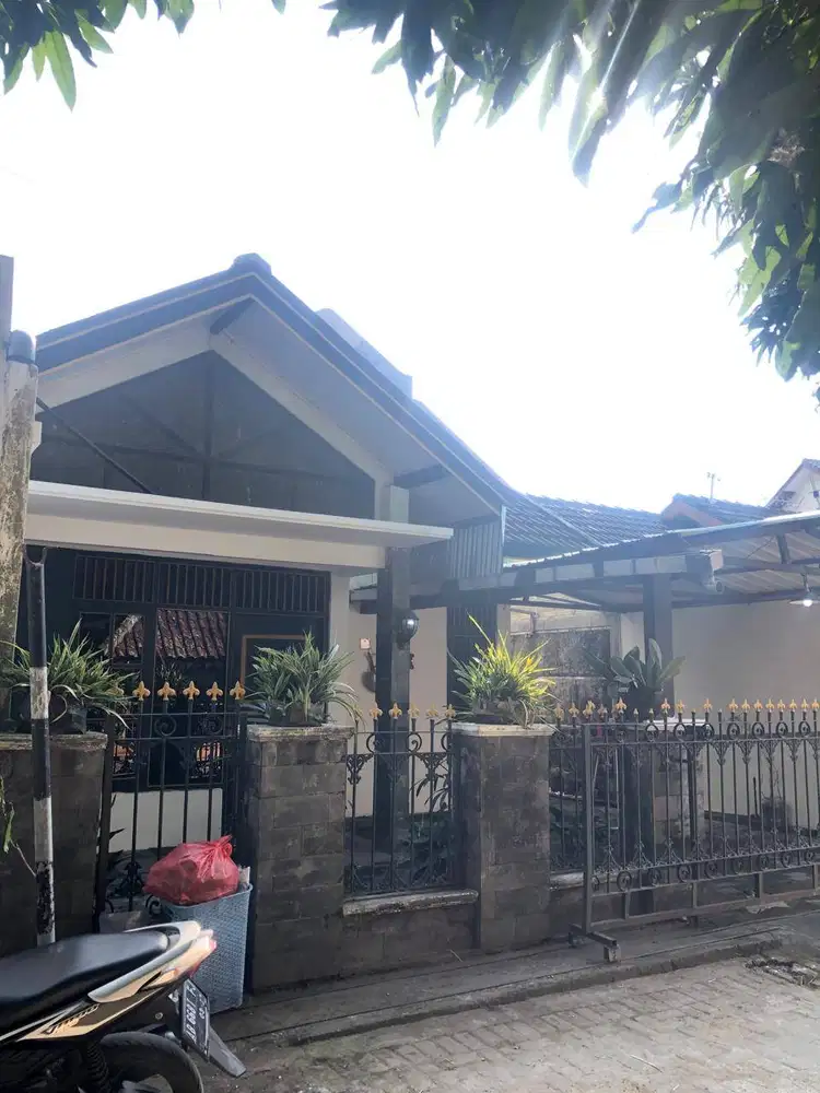 Disewakan Rumah jl. Damai Dayu Permai,  dekat Jalan Kaliurang