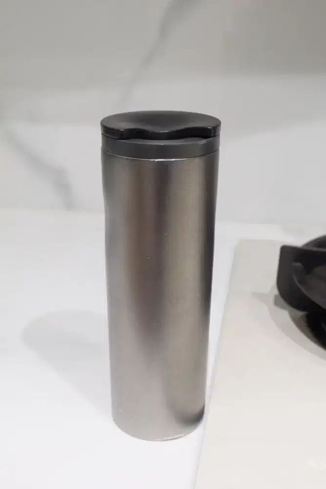For sale tumbler Starbucks Reverse ukuran Grande lama sudah ga kepake