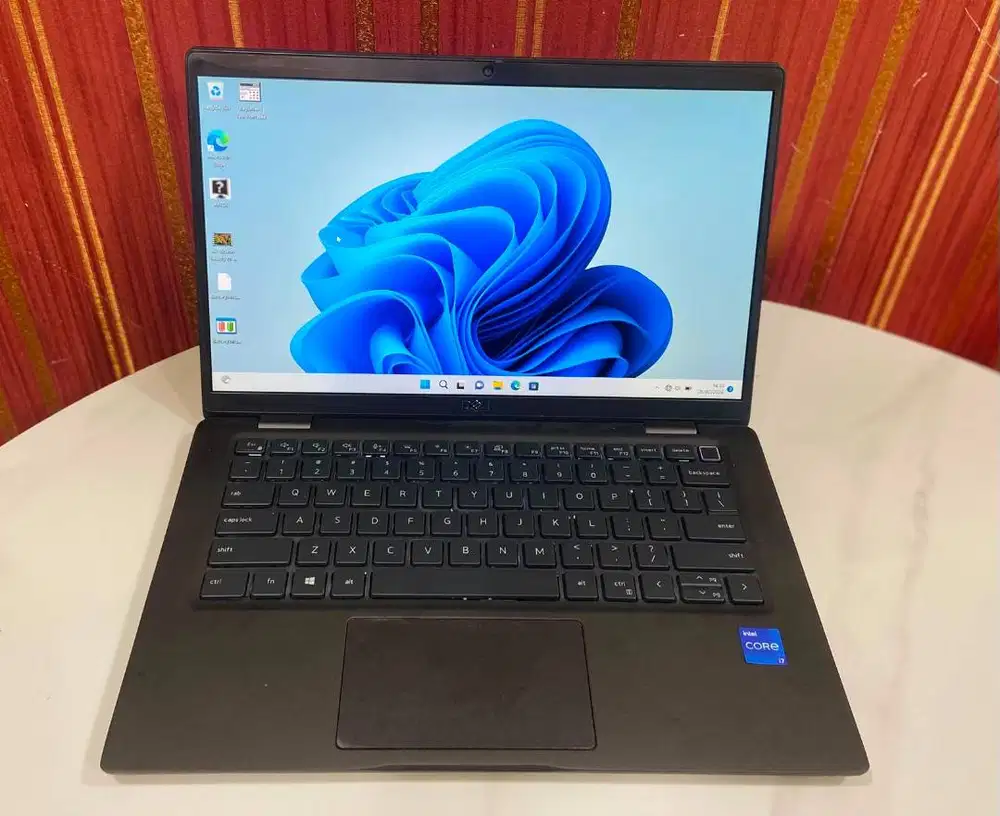 Laptop Dell Latitude 7320 Core i7-11485G7 16GB DDR4 13inch N-EC