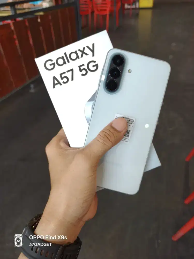 Samsung A57 5G 12/256 Garansi Resmi Mei 2027