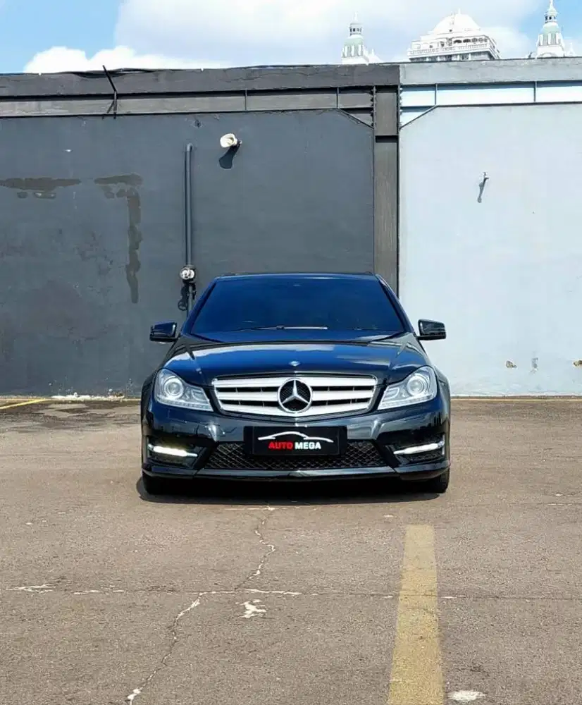 Mercedes Benz C250 CGI AVG W204 nik 2013 Pajak panjang