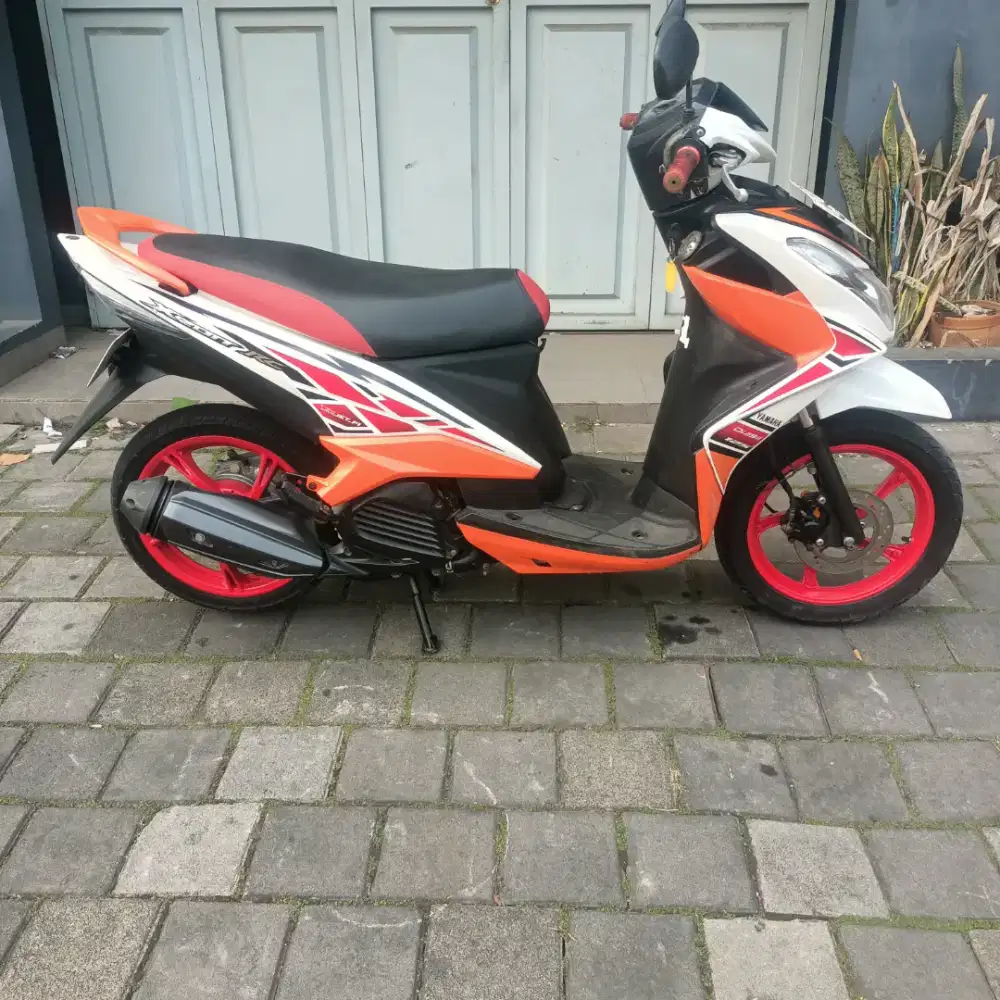 Yamaha XEON RC 2013