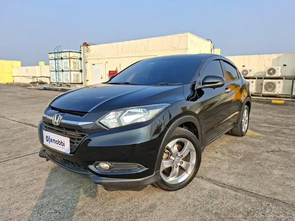 DP 1 JUTA Honda HR-V 1.5 E Bensin-AT 2018 Hitam CSYIB