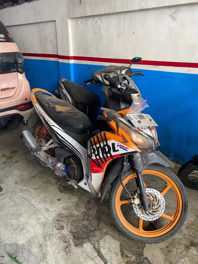 Honda Blade Repsol 125cc 2014