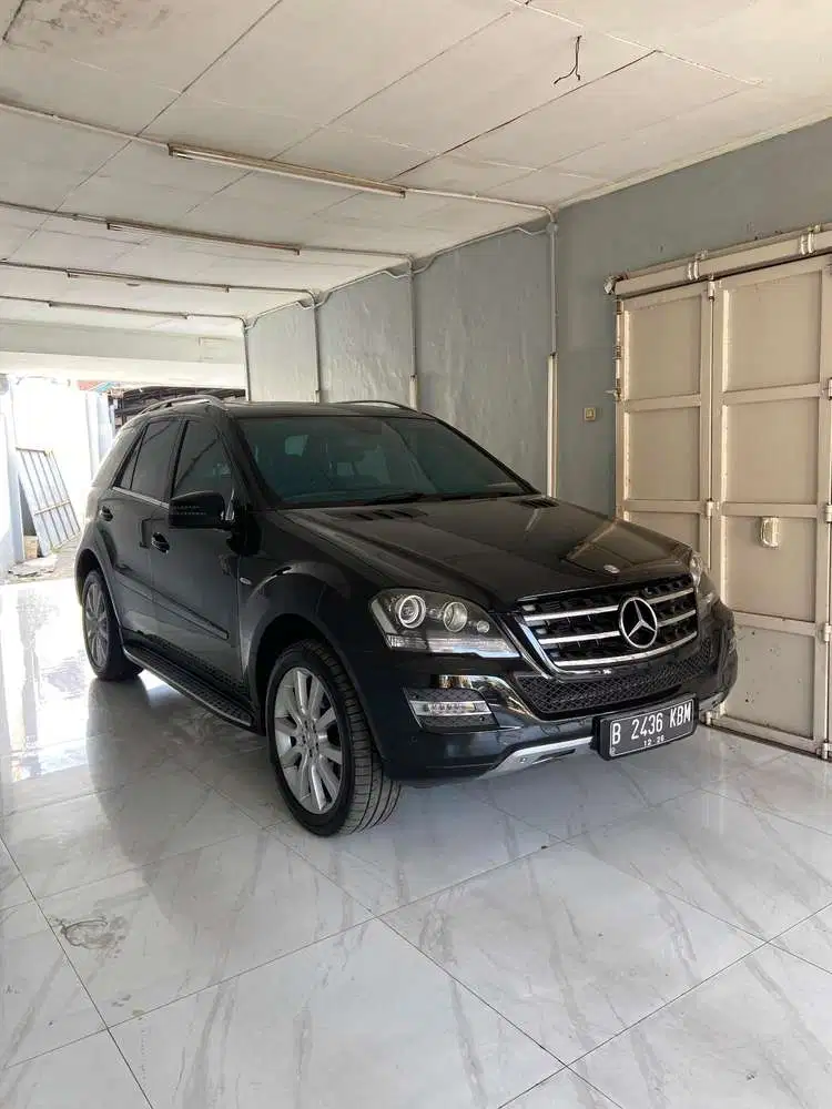 Mercedes-Benz ML350 2011 Bensin