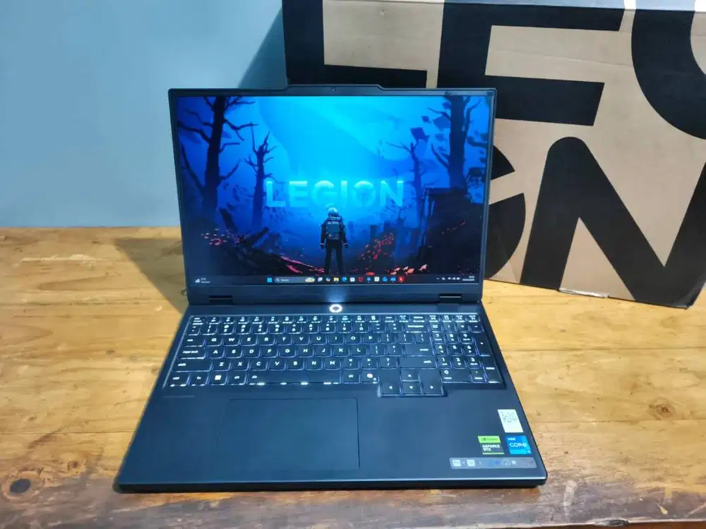 Legion 15IRX10 i7-13650HX 16/512GB RTX 5050 8GB Garansi Oktober 2028