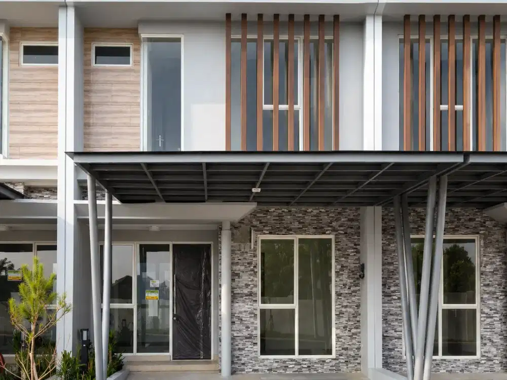 Rumah 2lt luas 6x15 90meter 3KT Cluster Mississippi JGC Jakarta Garden City