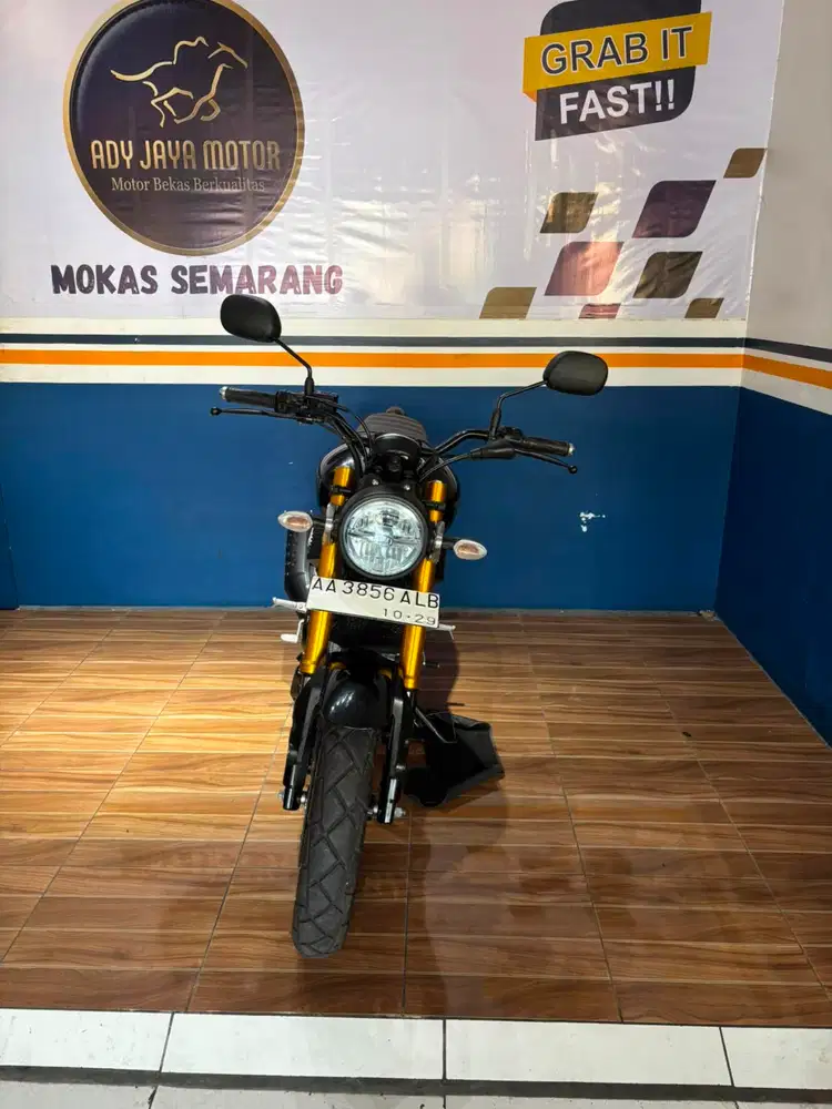 Yamaha XSR 2024
