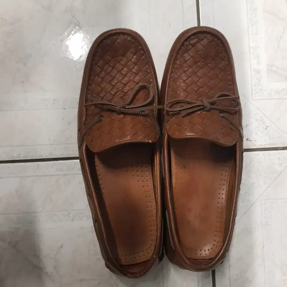 Bottega Veneta Intrecciato Driver Tan