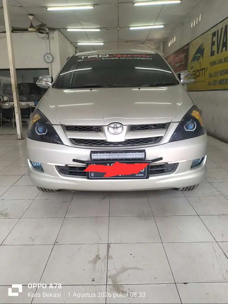 Toyota Kijang Innova 2007 Bensin
