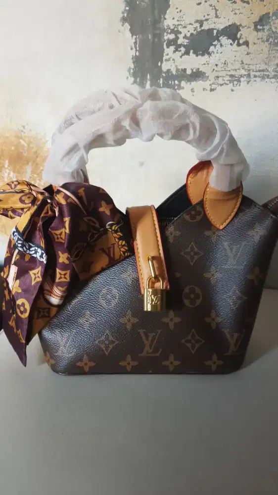Tas Louis vuitton