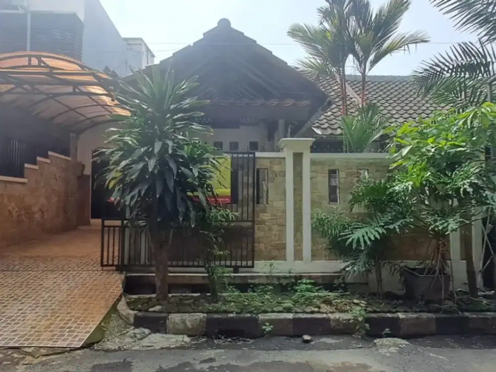 Dijual Rumah 1,5 Lantai di Taman Permata Cikunir