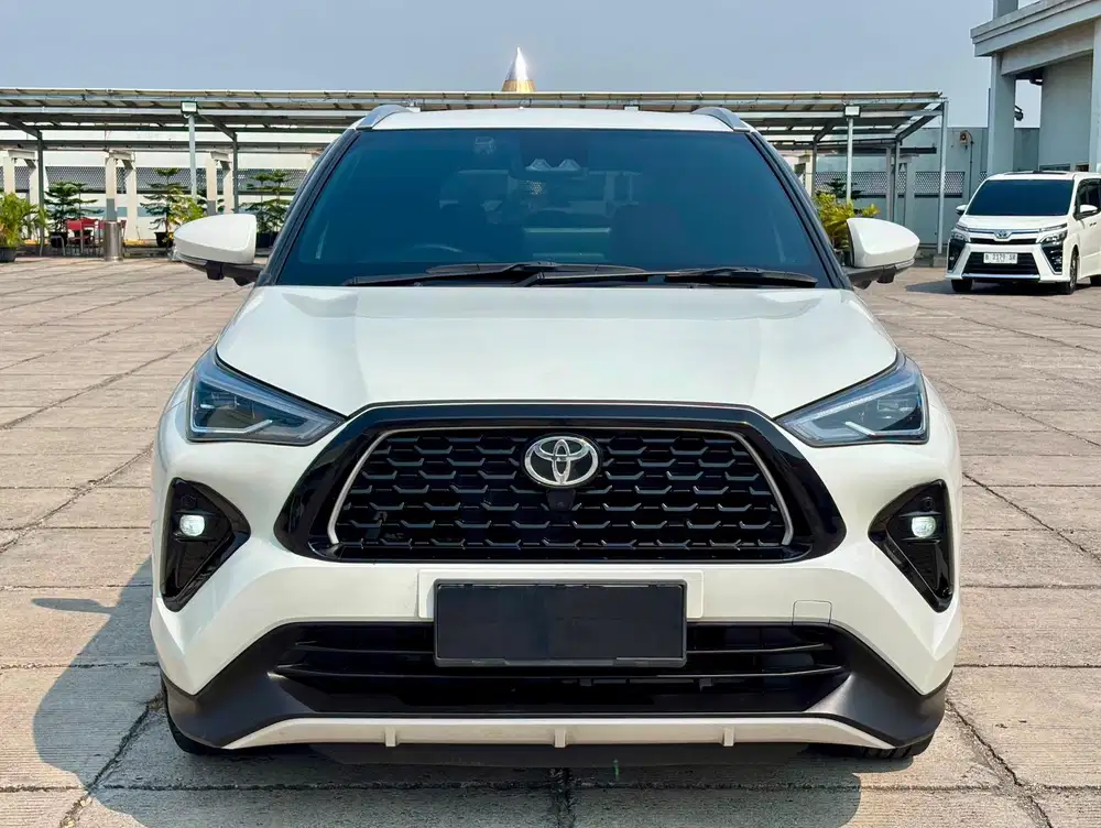 [LOW KM 9.000] TOYOTA YARIS CROSS GR TSS 2024 PUTIH NIK 2023 BENSIN AT