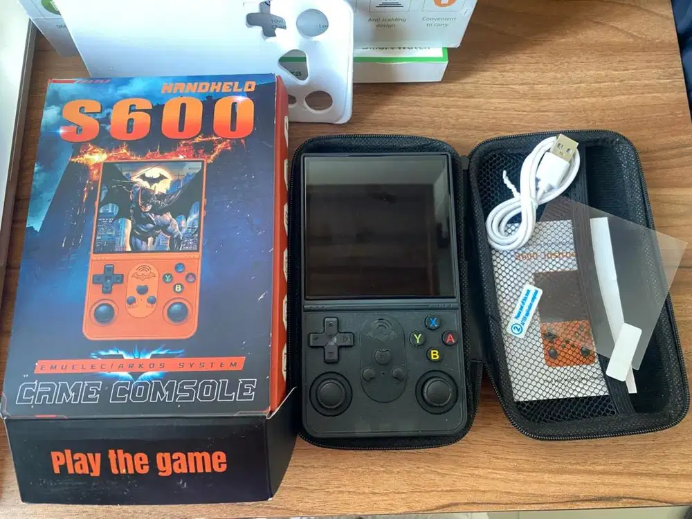 Handheld Game Console S600 64GB Fullset - Baru, Hanya Test Nyala