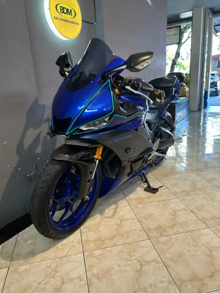 Yamaha. R 25. Thn 2023 cash. Bali dharma motor