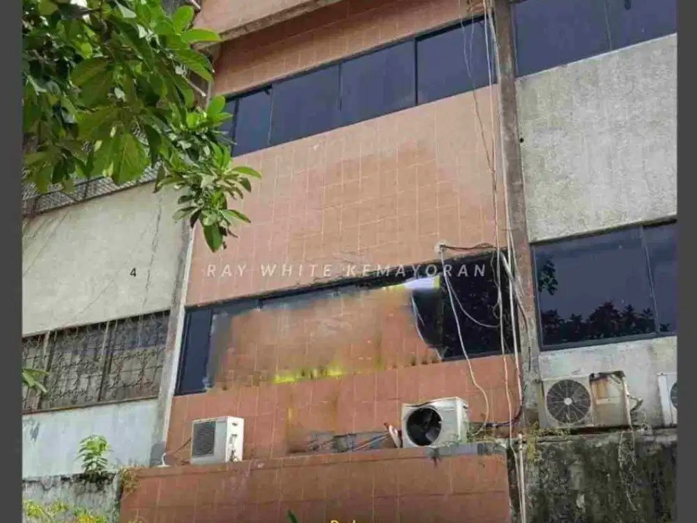 Disewakan Ruko 4 Lantai Gunung Sahari Jakarta Pusat
