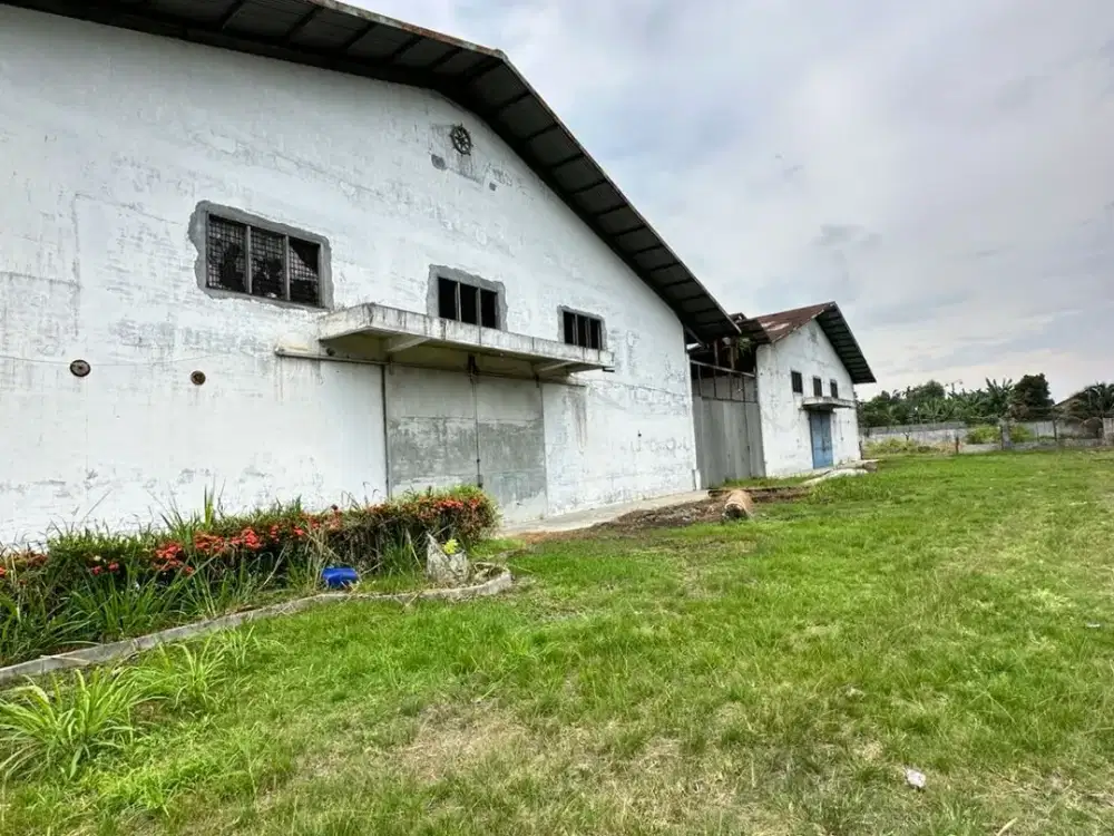 DIJUAL TANAH + GUDANG JALAN SULTAN SERDANG GANG BARU - DAERAH TJ MORAWA