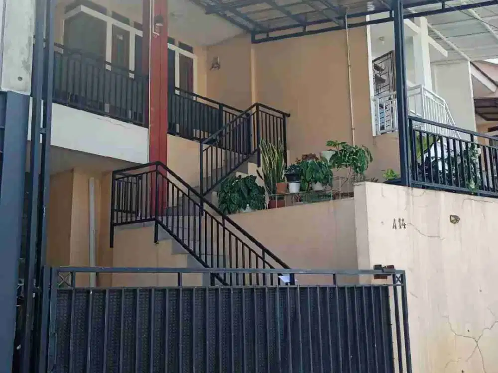 Dijual Rumah via lelang 

Lokasi: Jalan Kemiri Jaya Perumahan Momien Residence Kel.Beji Kec.Beji Kota Depok