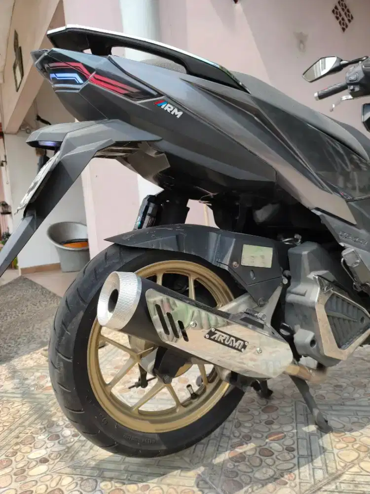 Knalpot ARUMI Vario Led Old