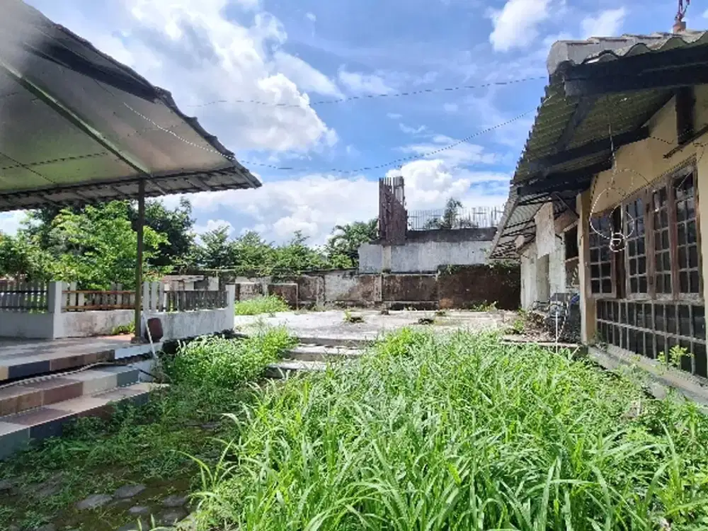 Rumah tengah kota dekat Xt square dan kota gede