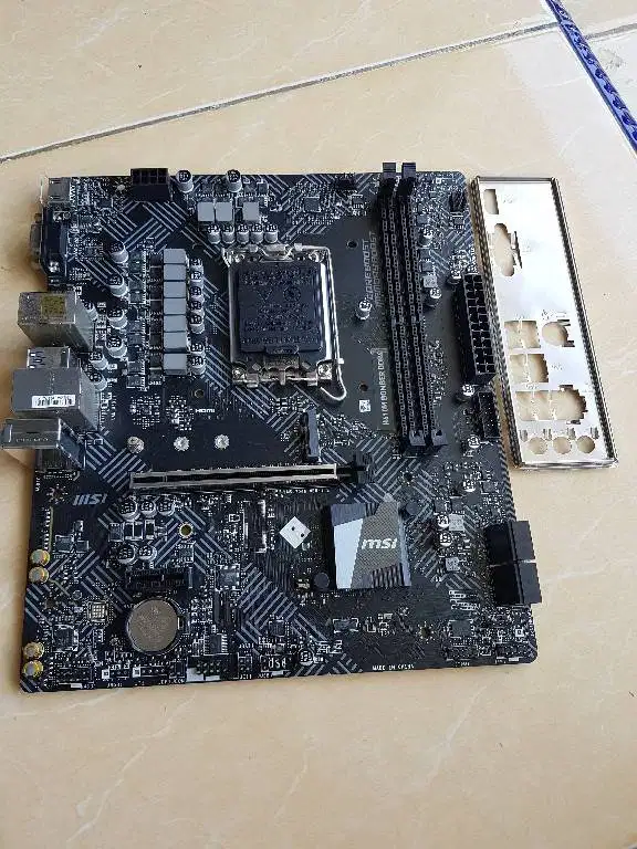Motherboard MSI H610M Bomber DDR4 LGA 1700 intel gen 12th