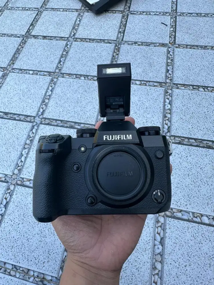 Kamera Fujifilm XH-1 Mulus komplit