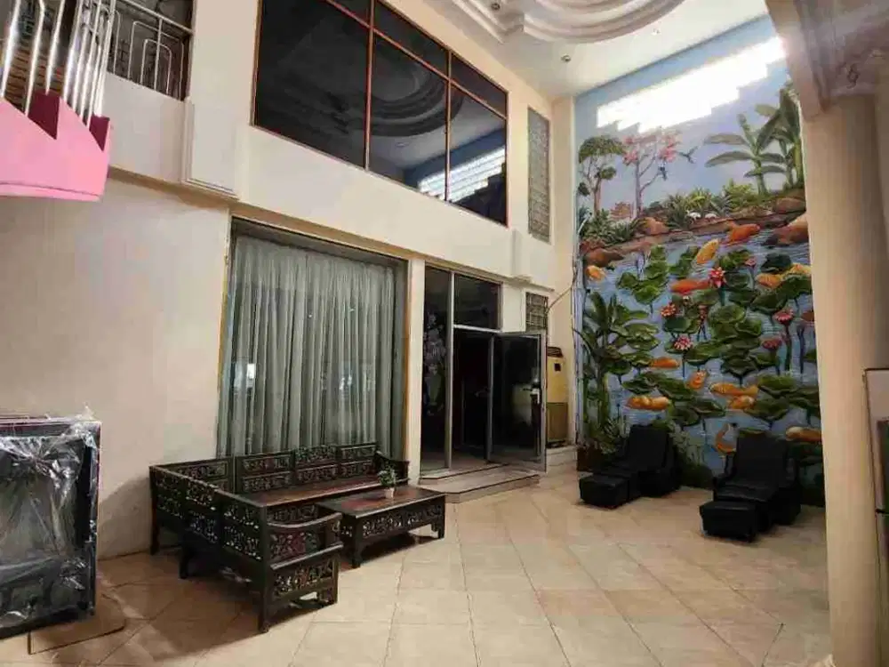 Dijual Rumah Usaha di Jalan Walikota Mustajab Pusat Kota Surabaya