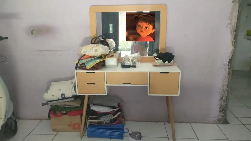 Meja rias murah