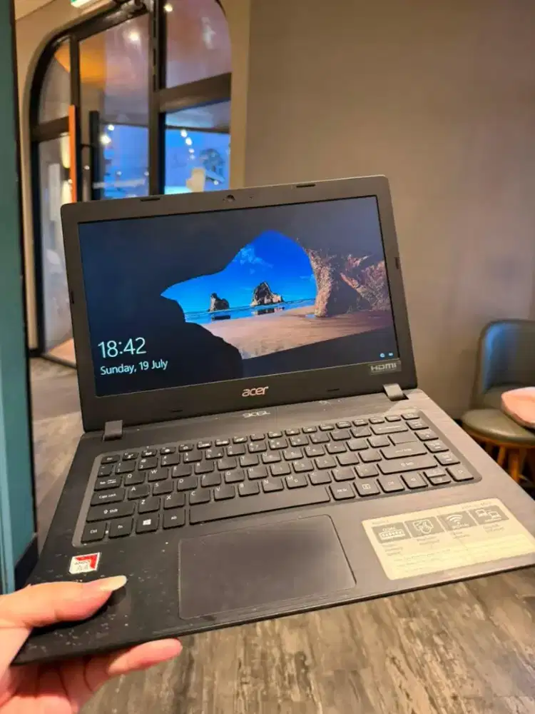 Laptop Acer Aspire 3 - AMD A4 / RAM 4GB / SSD 128GB