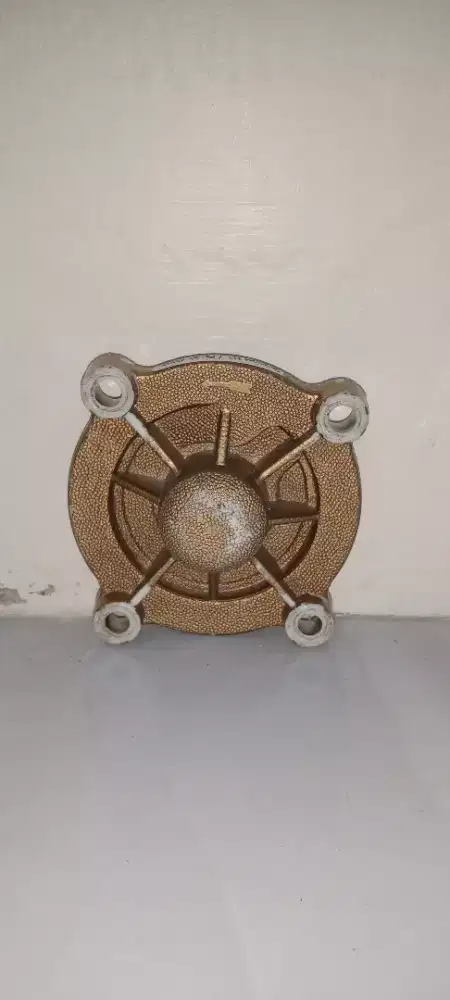 Tutup impeller pompa air Shimizu tipe output 125 watt universal.