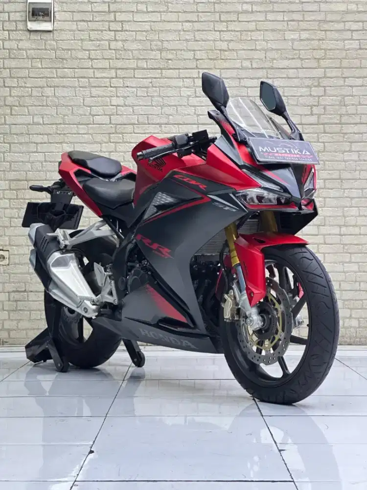 ODO 3RB‼️ Honda CBR 250RR ABS SP PMK 2022 Simpanan
- Dava Mustika