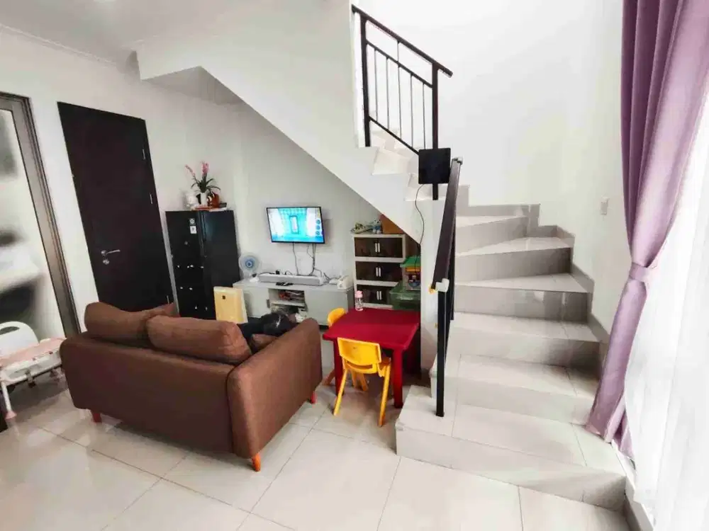 DISEWAKAN MURAH RUMAH PIK2 4,5X10 2LT 2BR SUDAH FURNISH TINGGAL BAWA KOPER