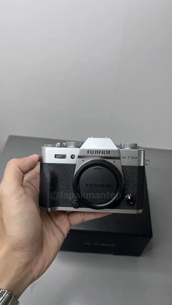Fujifilm XT30 Body Only ex Garansi Resmi