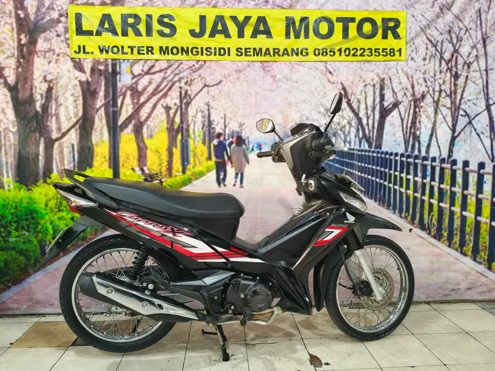 Supra 125 km.5,rb istimewa
