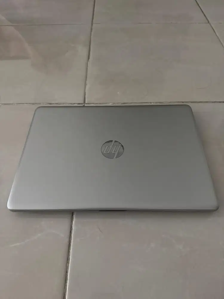 Laptop HP 14 kantor atau gaming