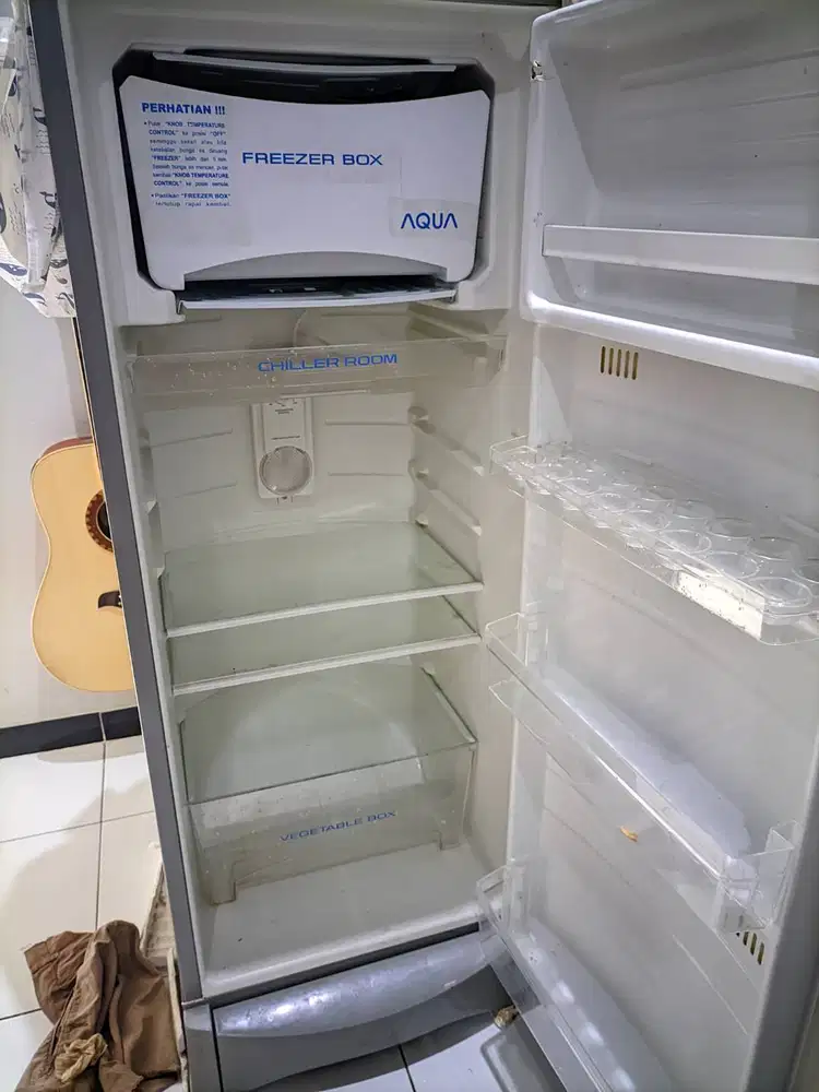 Kulkas murah 1 pintu nego merk aqua